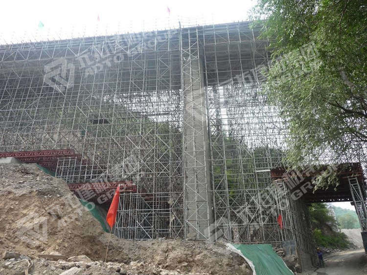 承插型盤扣式腳手架地鐵高架橋門洞搭設規范03
