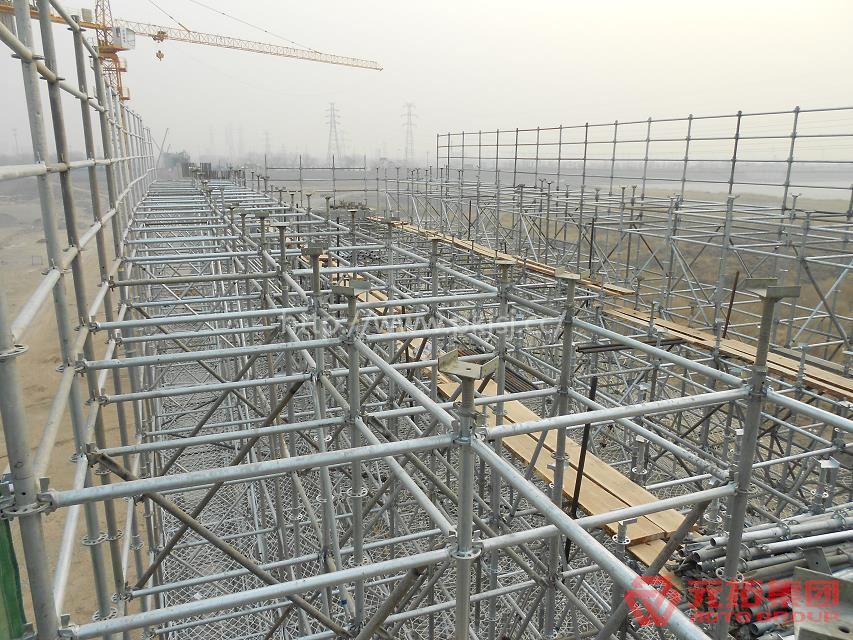 盤扣式腳手架蕭山機場三期施工現場.jpg