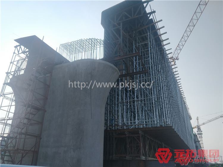 盤扣式腳手架01.jpg